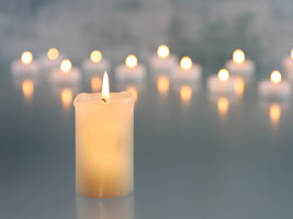 Kerzen als Symbol für die Trauer